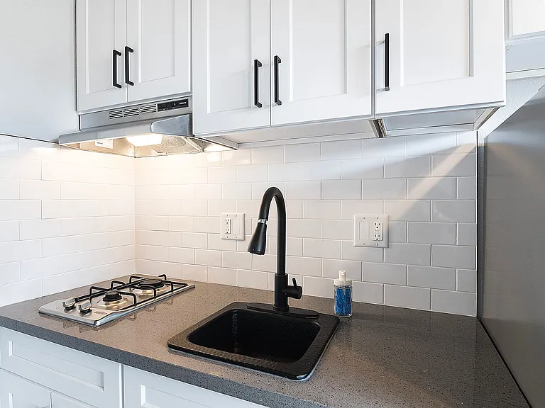 Casas On Cordova Street Apartments — Photo 76