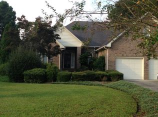 1103 Perry Woods Pl, Kinston, NC 28501