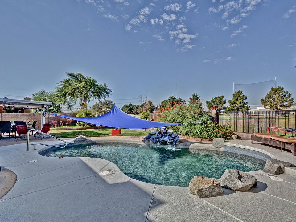 1st image of 8404 N 108th Ln