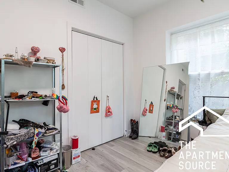 4937 N Saint Louis Ave #2S — Photo 9