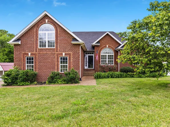 894 Harsh Ln, Castalian Springs, TN 37031