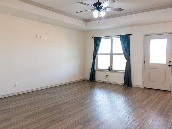 4th image of 1433 Montague Ave