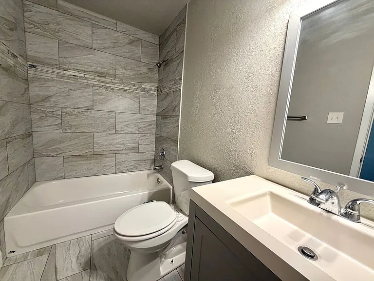 9935 Misty Plain Dr — Photo 10