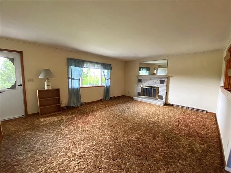 3156 E Lake Rd, Jamestown, PA 16134 Zillow