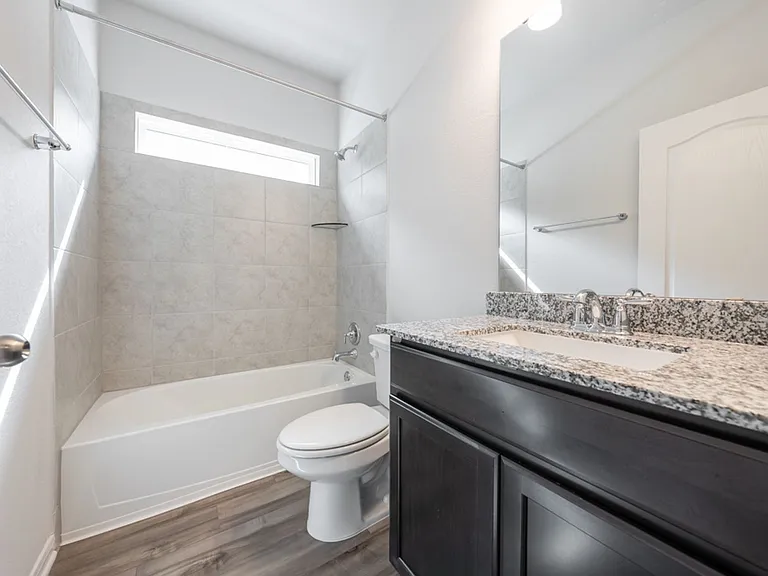 738 Friar Tuck Dr — Photo 14