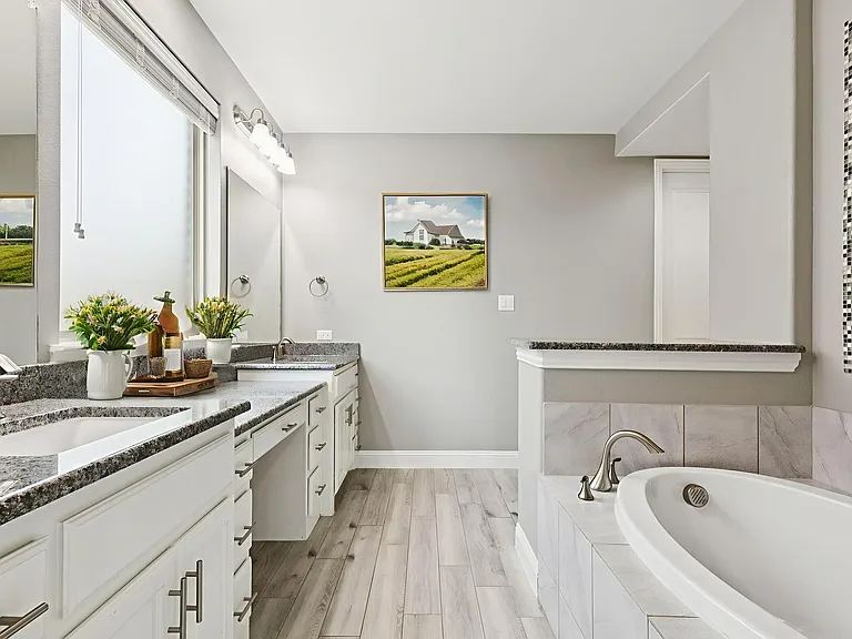 3721 Norwood Ave — Photo 12