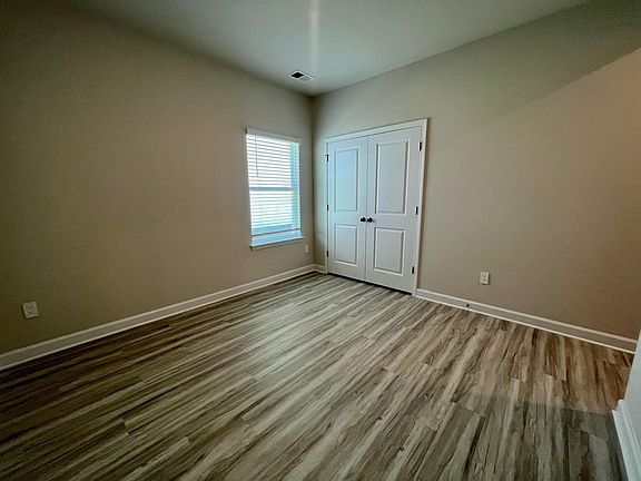 2nd image of 490 NW Forthlin Dr. Kensington H Lot 208