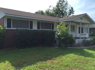 3010 E Brinkley Dr, Spring Lake, NC 28390