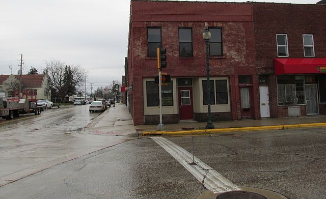 1st image of 104 S Cedar St