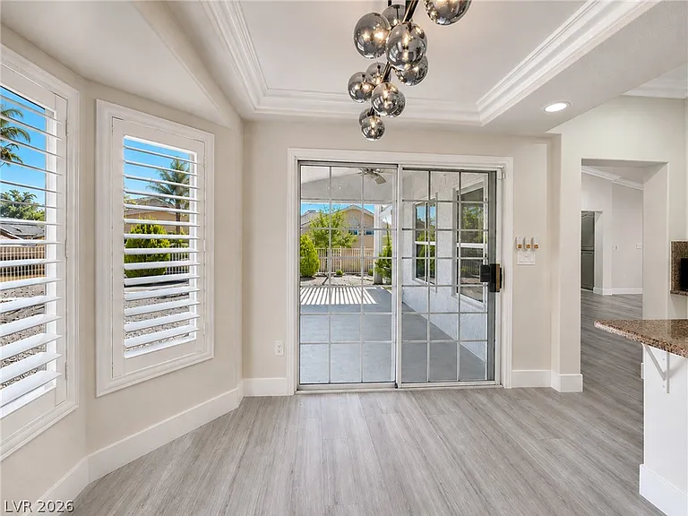 10420 Villa Ridge Dr — Photo 29