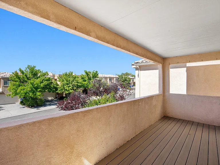4916 Sereno Dr NE — Photo 33