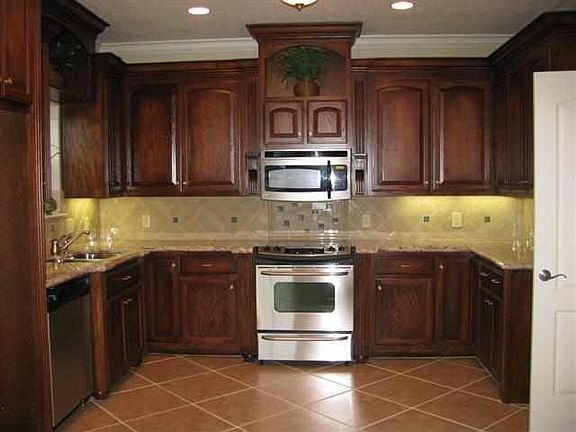 3rd image of 6526 Pointe Park Dr