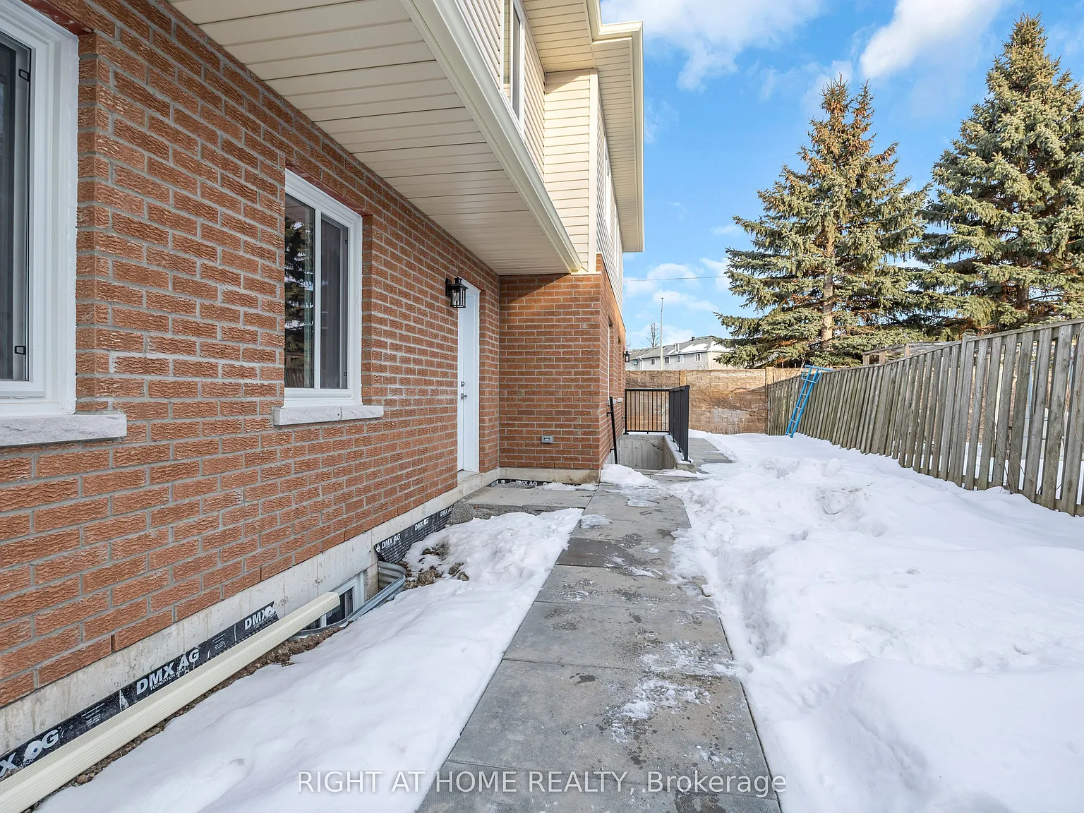 2 bed, $2,350 — Photo 3