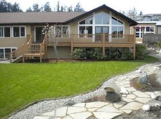 1818 37th St, Anacortes, WA 98221
