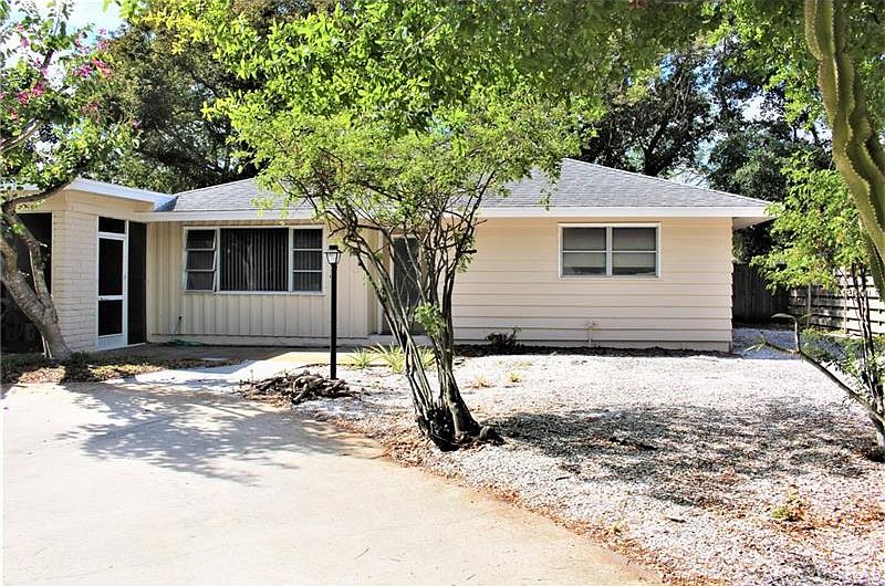 1st image of 2738 Sydelle St