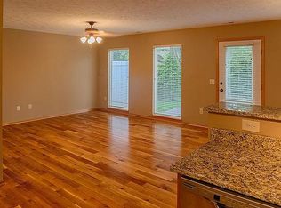 1756 N 177th Plz, Omaha, NE 68118