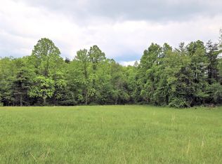 4 Franklin Pike SE, Floyd, VA