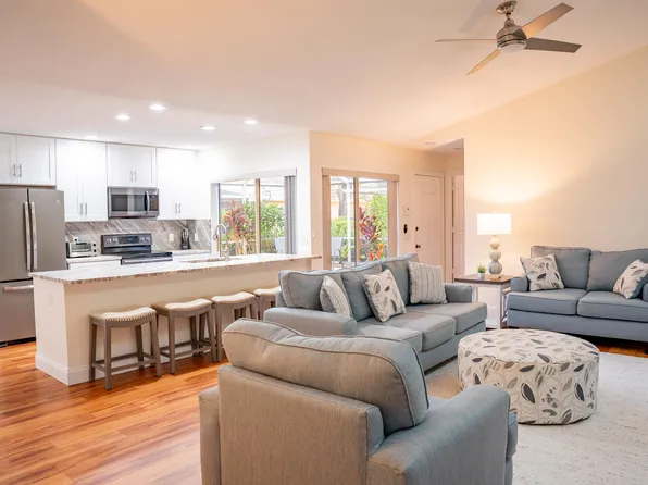 3801 Ridgewood Drive, Palm Beach Gardens, FL 33403