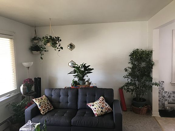 5th image of 11047 S Avenue N