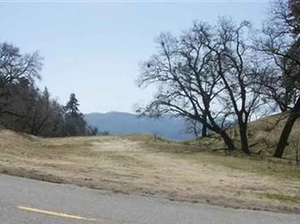 27801 Deertrail Dr, Tehachapi, CA 93561