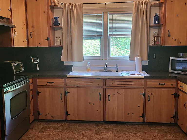 2030 Lakeshore Dr — Photo 11