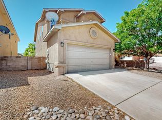 6632 Country Hills Ct NW, Albuquerque, NM 87114