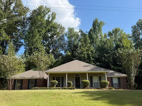 75 Eastbrook Pl, Yazoo City, MS 39194