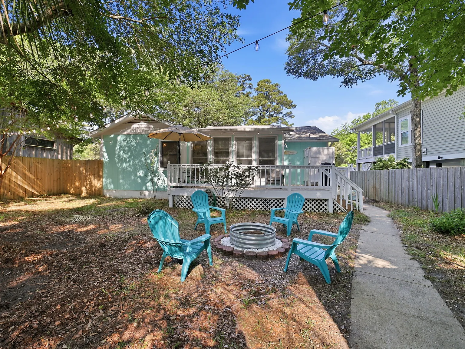 2 bed, 1036 sqft, $2,500 — Photo 1