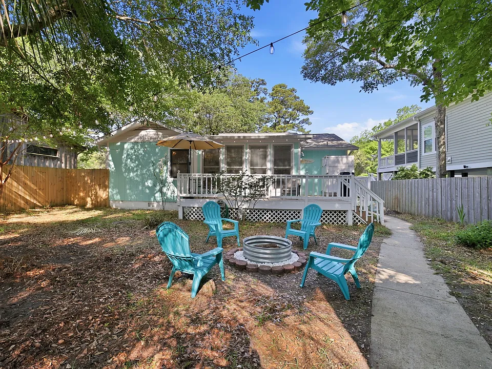 322 NE 48th St