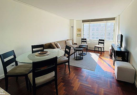 2nd image of 2373 Broadway APT 1505