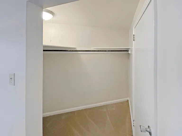 32 Wyoming St E #1 — Photo 10