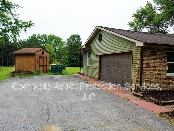 2nd image of 8911 Park Valley Ct