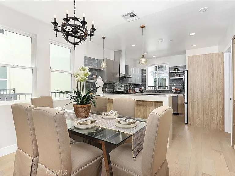 9 Turnberry Ln — Photo 34