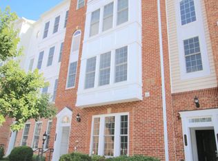2336 Brookmoor Ln, Woodbridge, VA 22191
