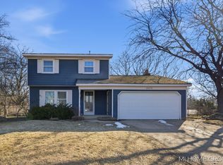 3075 Chandy Ct NE, Grand Rapids, MI 49525