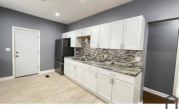 4th image of 8020 S Harvard Ave #1-2