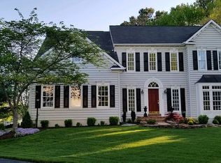 14262 Saint Annes Ct, Gainesville, VA 20155