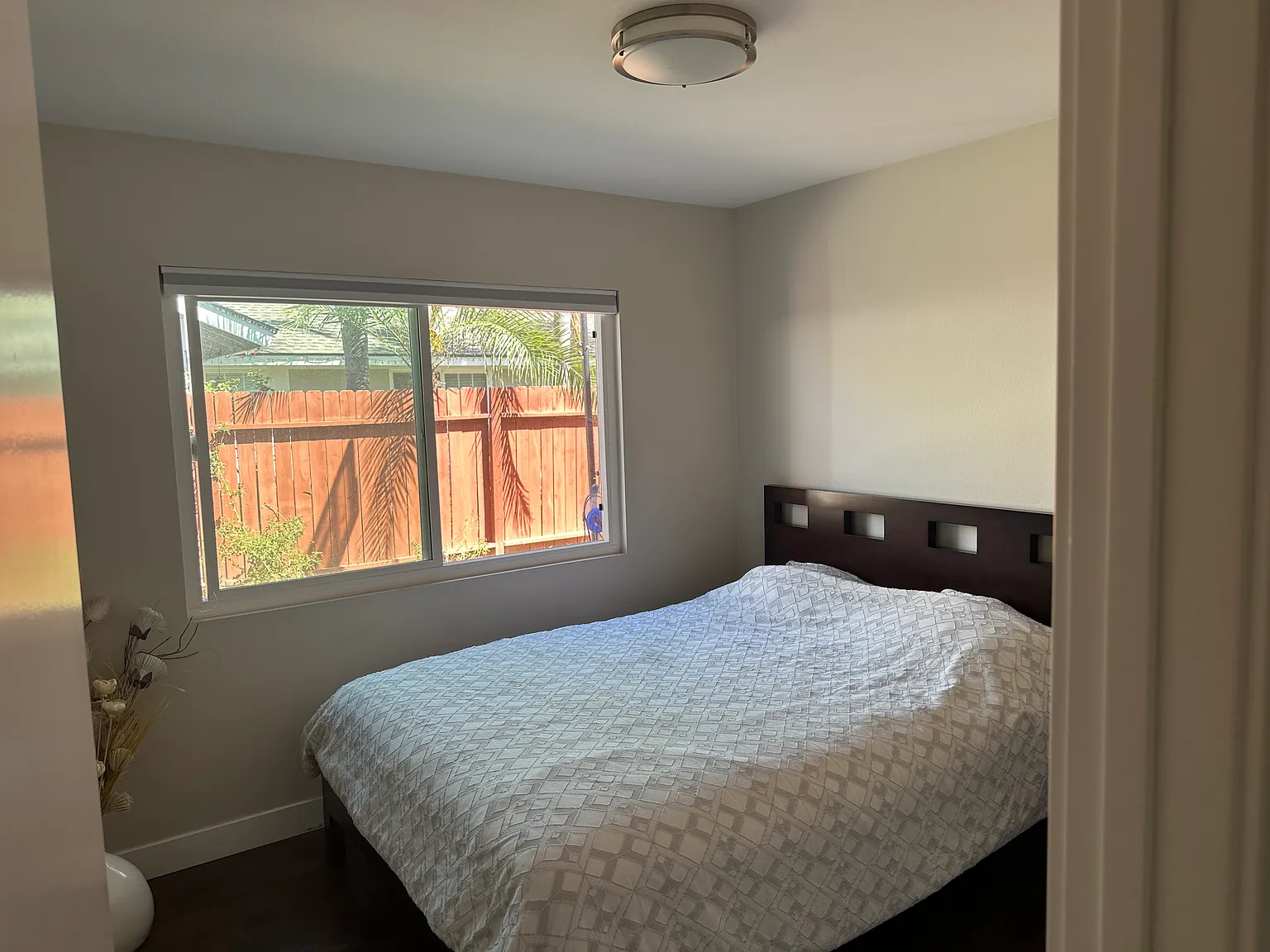 4 bed, 1500 sqft, $1,350 — Photo 3