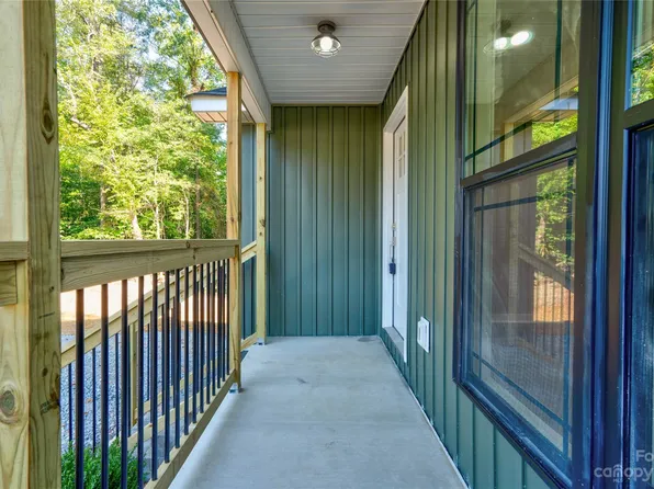 134 Vernon St, Cherryville, NC 28021