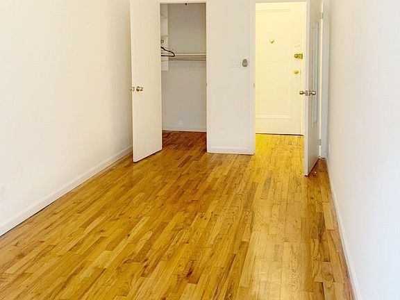 4th image of 133 W 80th St APT 5