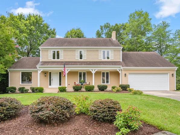 204 Royal Rd, Jamestown, NC 27282