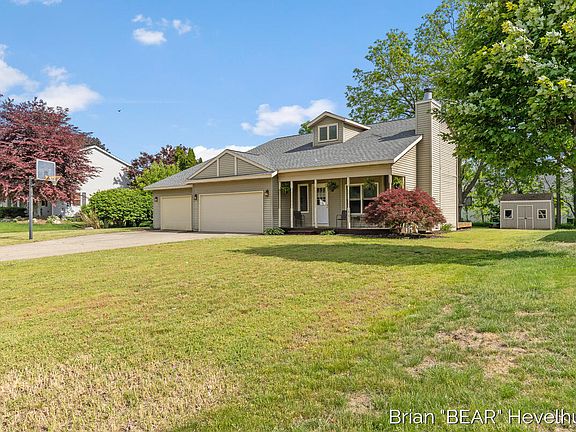 2nd image of 3026 Creek Ridge Dr