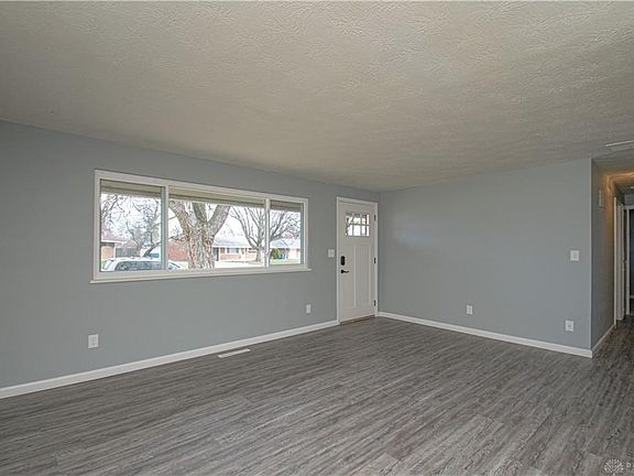 3rd image of 4340 Mahler Dr