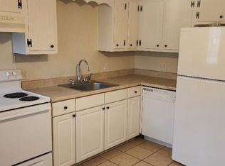 421 E Madison Ave, Pendleton, IN 46064