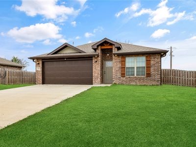 1513 Emma St, Gentry, AR, 72734