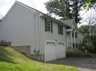 49 Carpenter Ave, Worcester, MA 01605