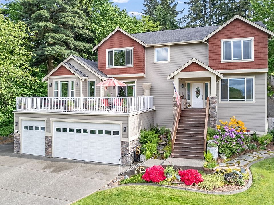 1st image of 1024 12th Avenue SW
