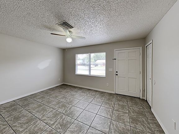 4th image of 2790 Newmark Dr