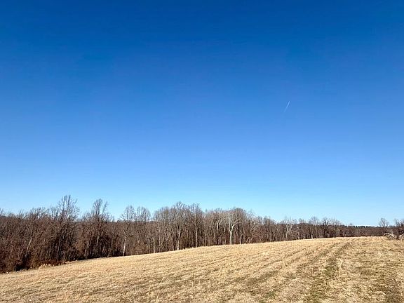 5th image of 734 Belfast Rd