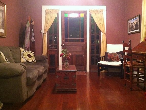 4th image of 432 S Bernadotte St